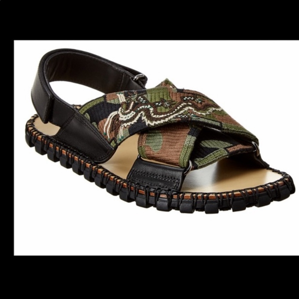 VALENTINO